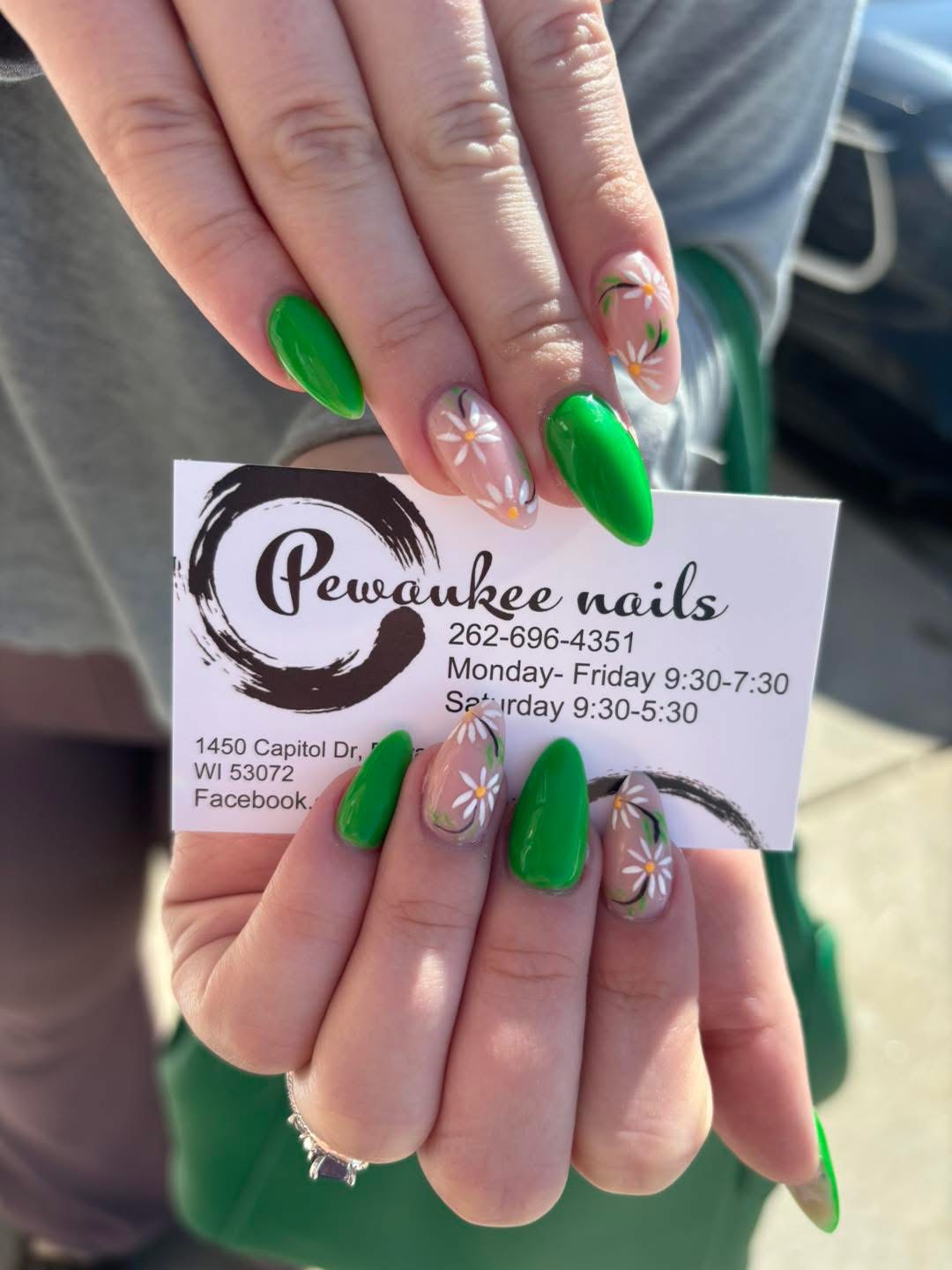 Pewaukee Nails nail photo 1